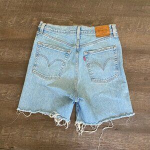 Levi’s Ribcage Straight Cutoff Denim Shorts